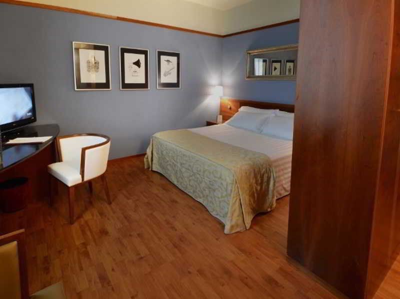 Albergo Celide Lucca Exterior photo