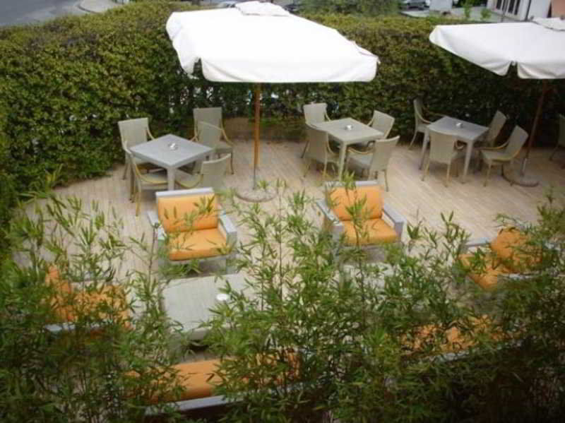 Albergo Celide Lucca Exterior photo