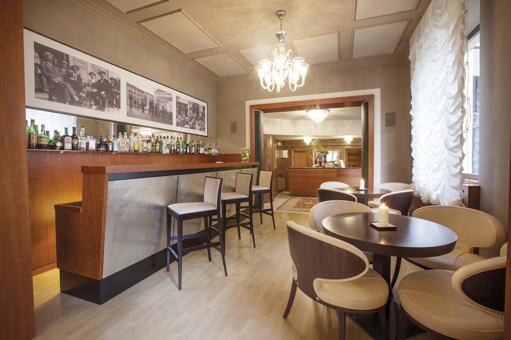 Albergo Celide Lucca Exterior photo